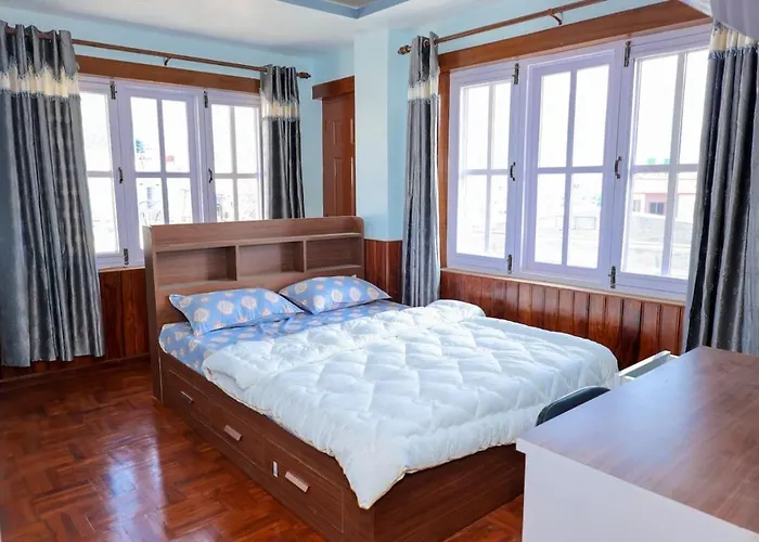 Aozora & Service Apartment *
